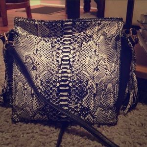 Kelly Wynne Python crossbody